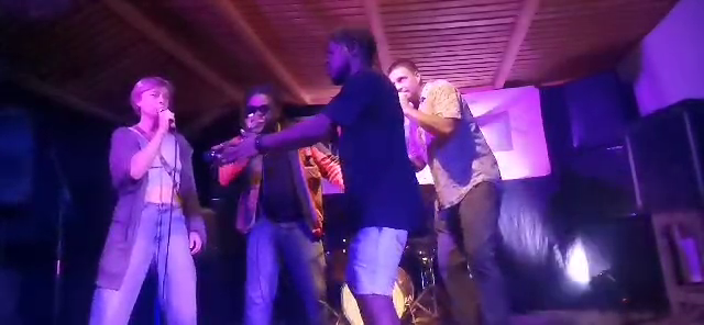 Am Kana et Muriel Chez Awa